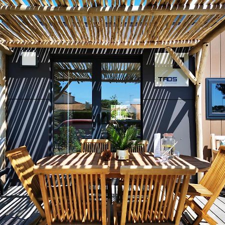 Camping Les Places Dorees Saint-Jean-de-Monts Exterior photo